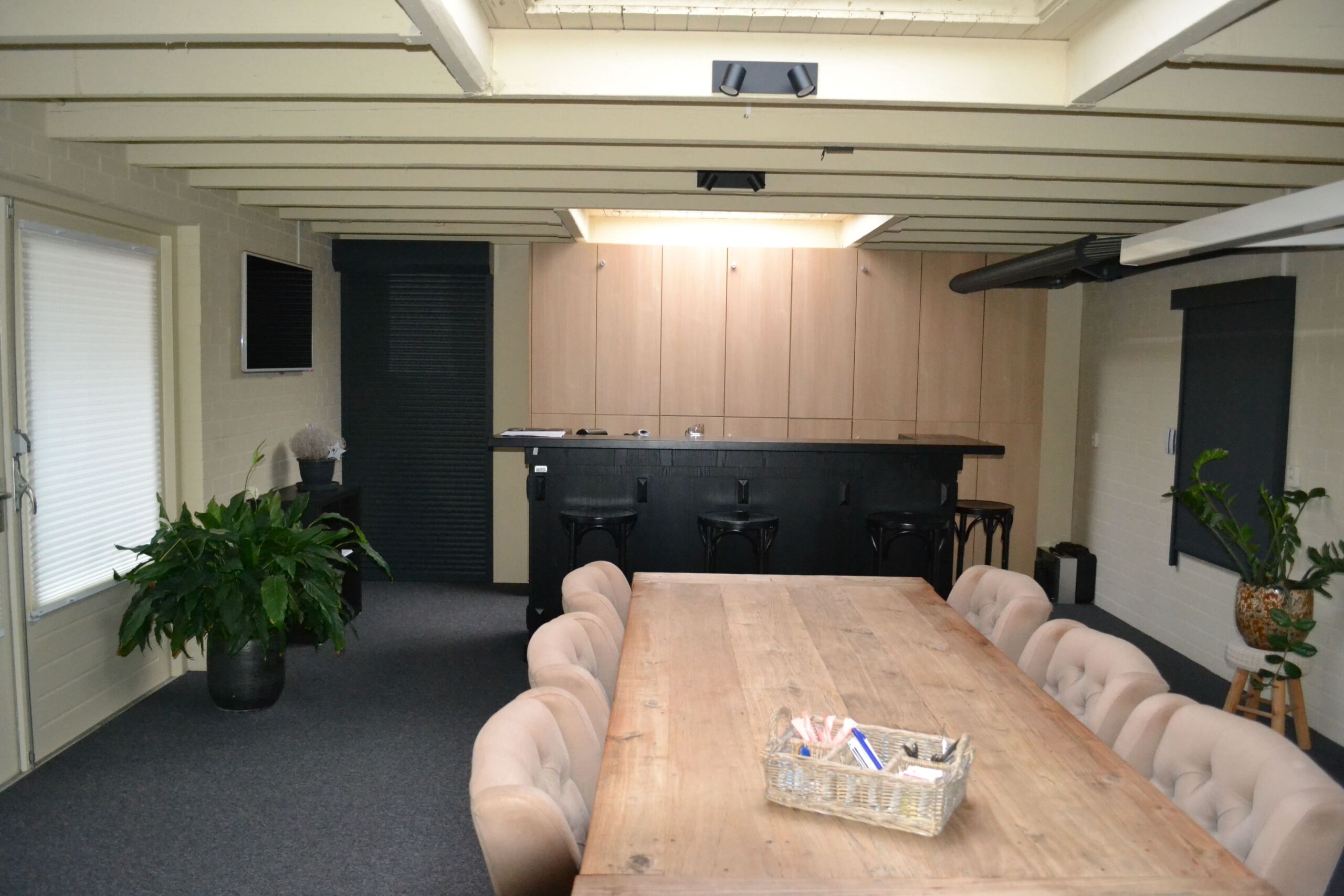 LVF showroom Best_B&Zhoek recht